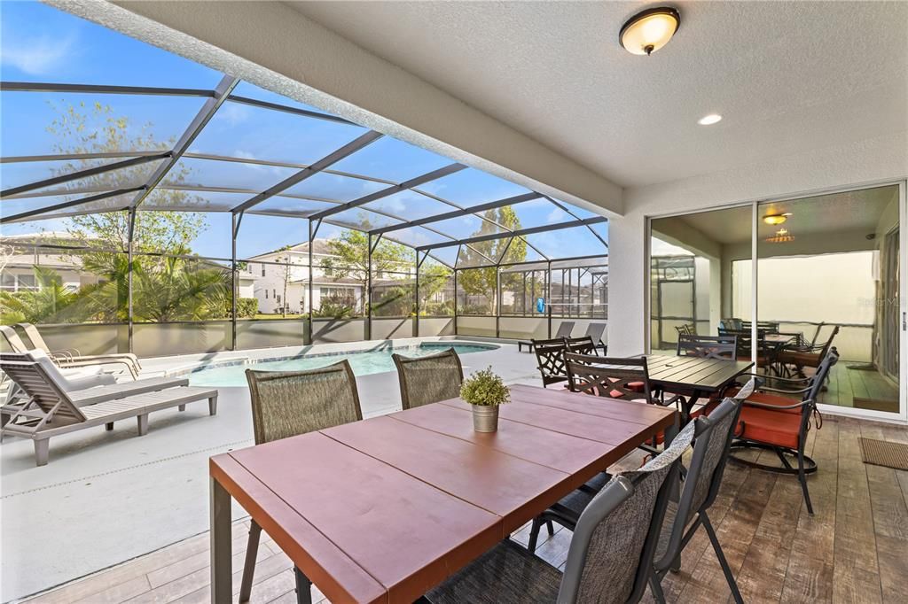 На продажу: $676,999 (6 спален, 6 ванн, 3451 Квадратных фут)