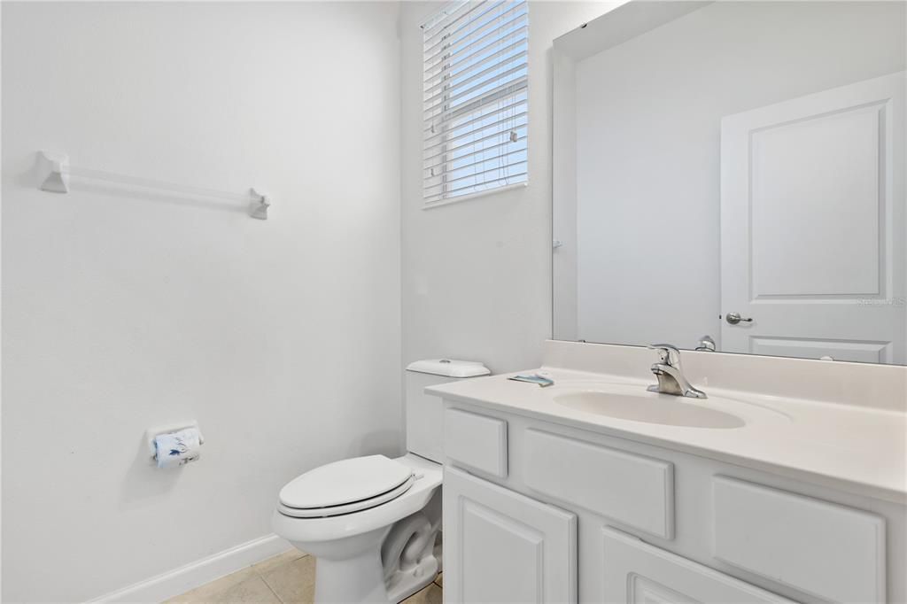 На продажу: $676,999 (6 спален, 6 ванн, 3451 Квадратных фут)