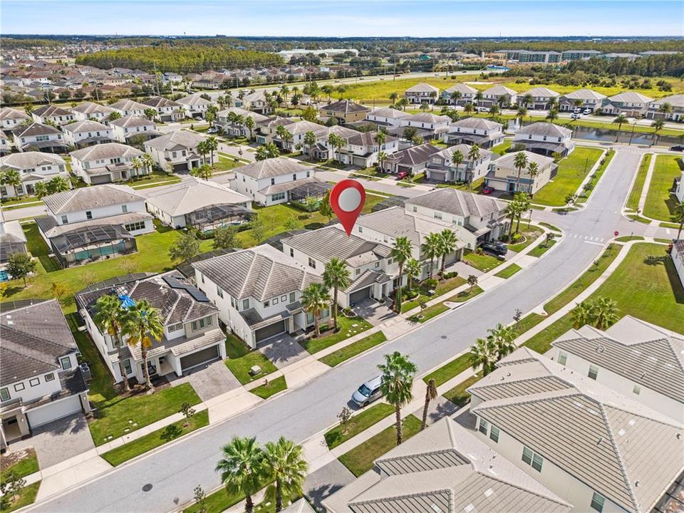 На продажу: $676,999 (6 спален, 6 ванн, 3451 Квадратных фут)