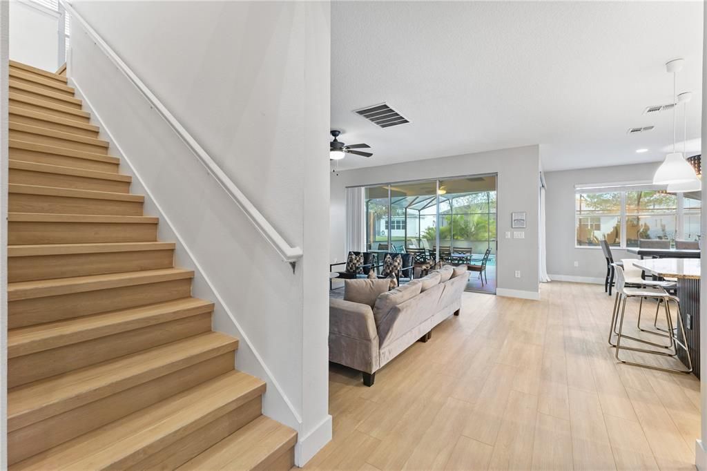 На продажу: $676,999 (6 спален, 6 ванн, 3451 Квадратных фут)