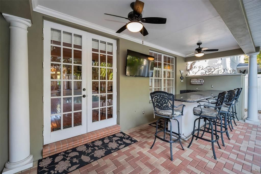 For Sale: $1,425,000 (5 beds, 3 baths, 3316 Square Feet)