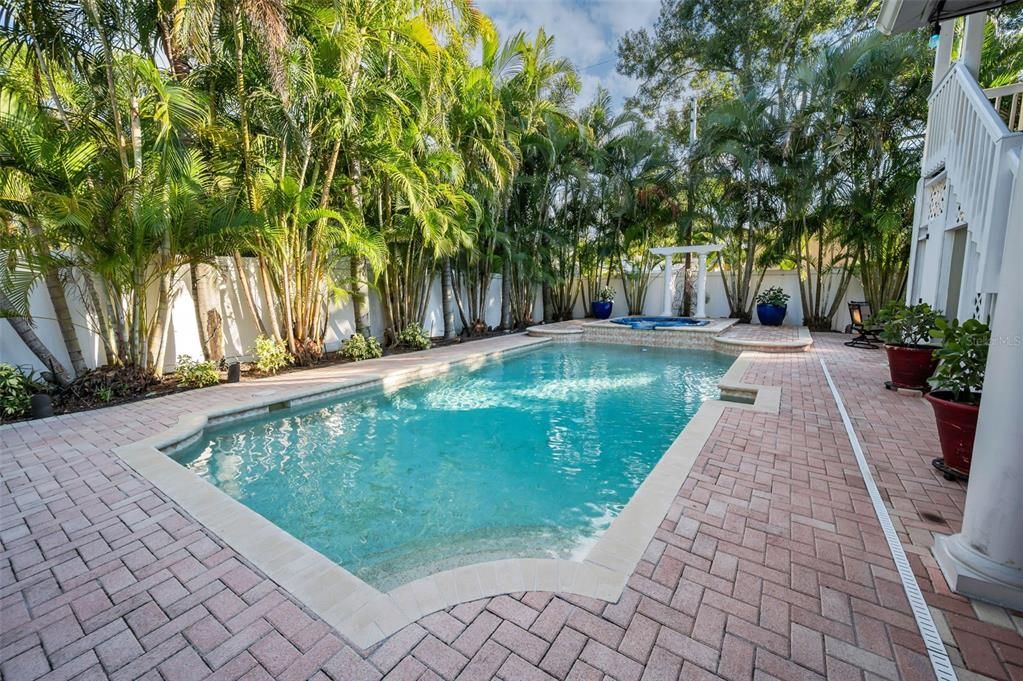 For Sale: $1,425,000 (5 beds, 3 baths, 3316 Square Feet)