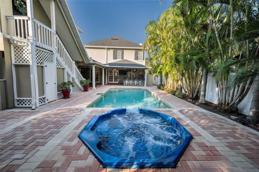 For Sale: $1,425,000 (5 beds, 3 baths, 3316 Square Feet)