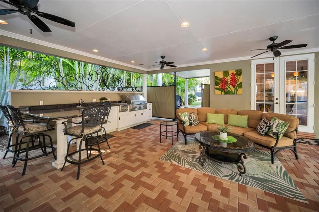 For Sale: $1,425,000 (5 beds, 3 baths, 3316 Square Feet)