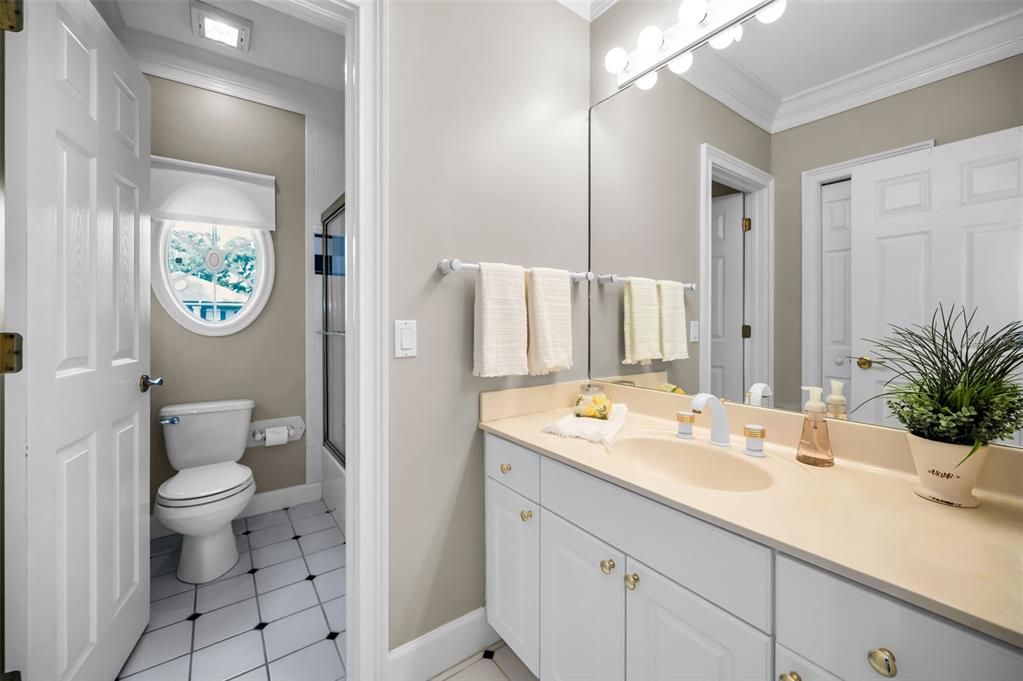 For Sale: $1,425,000 (5 beds, 3 baths, 3316 Square Feet)