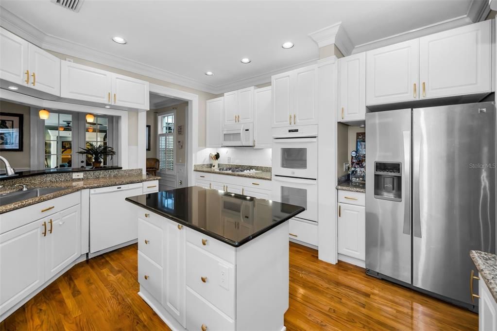 For Sale: $1,425,000 (5 beds, 3 baths, 3316 Square Feet)