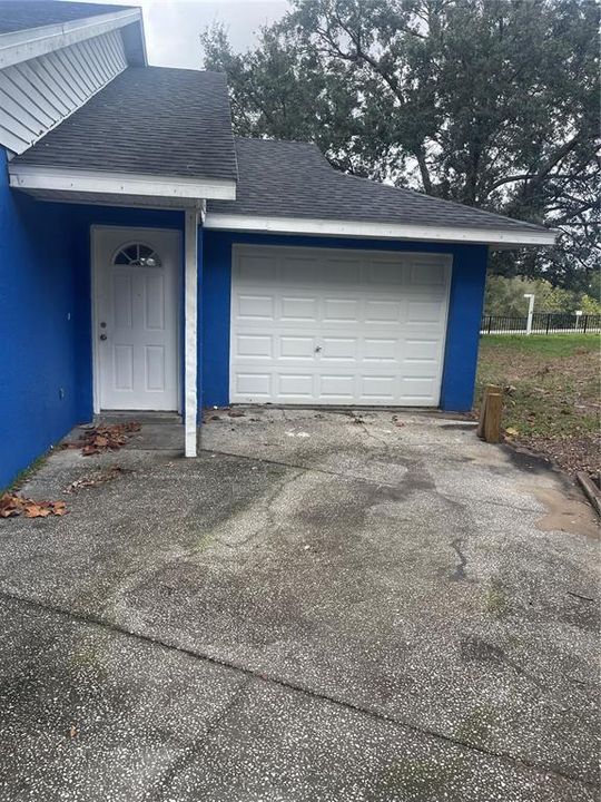 For Rent: $2,200 (3 beds, 2 baths, 1265 Square Feet)