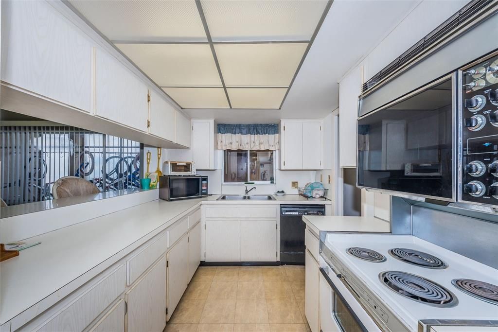 En Venta: $168,000 (2 camas, 2 baños, 1125 Pies cuadrados)