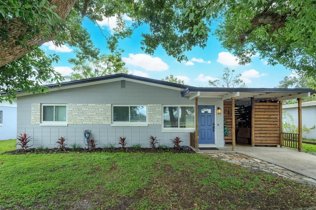 Recently Sold: $265,000 (3 beds, 1 baths, 967 Square Feet)