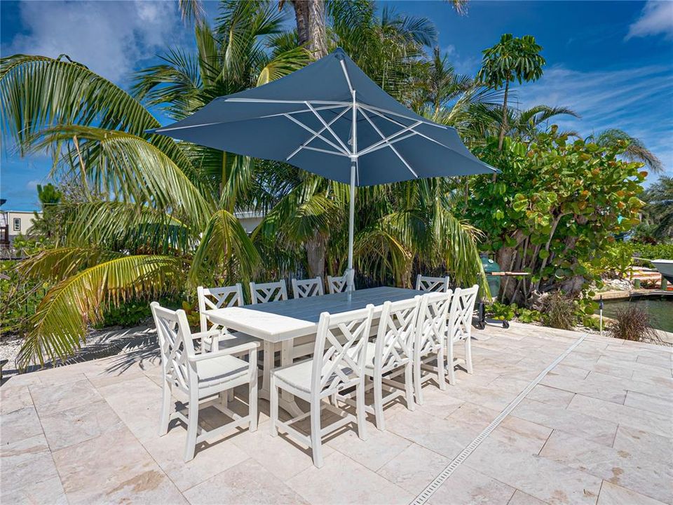 For Rent: $15,500 (4 beds, 3 baths, 2702 Square Feet)