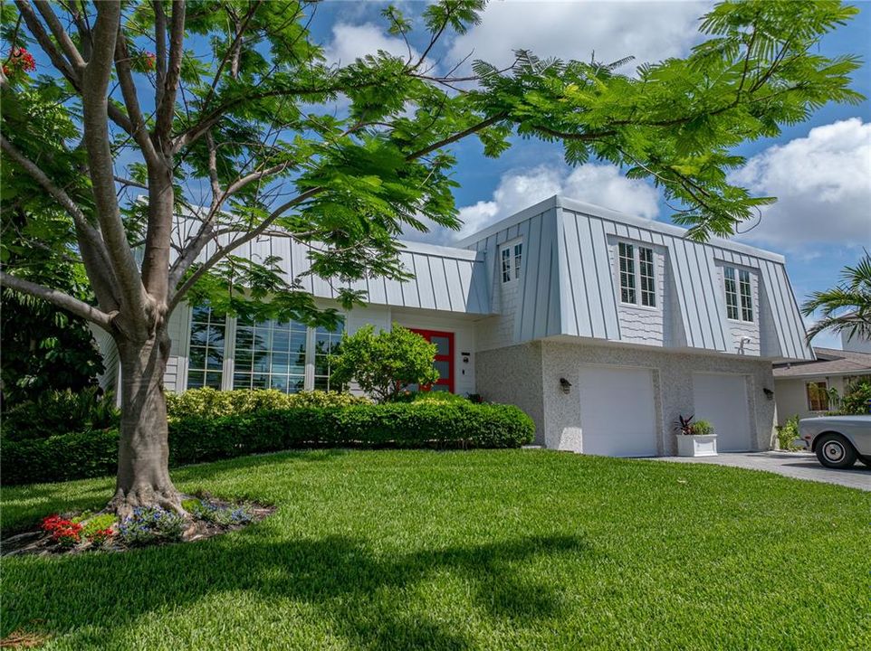 For Rent: $15,500 (4 beds, 3 baths, 2702 Square Feet)