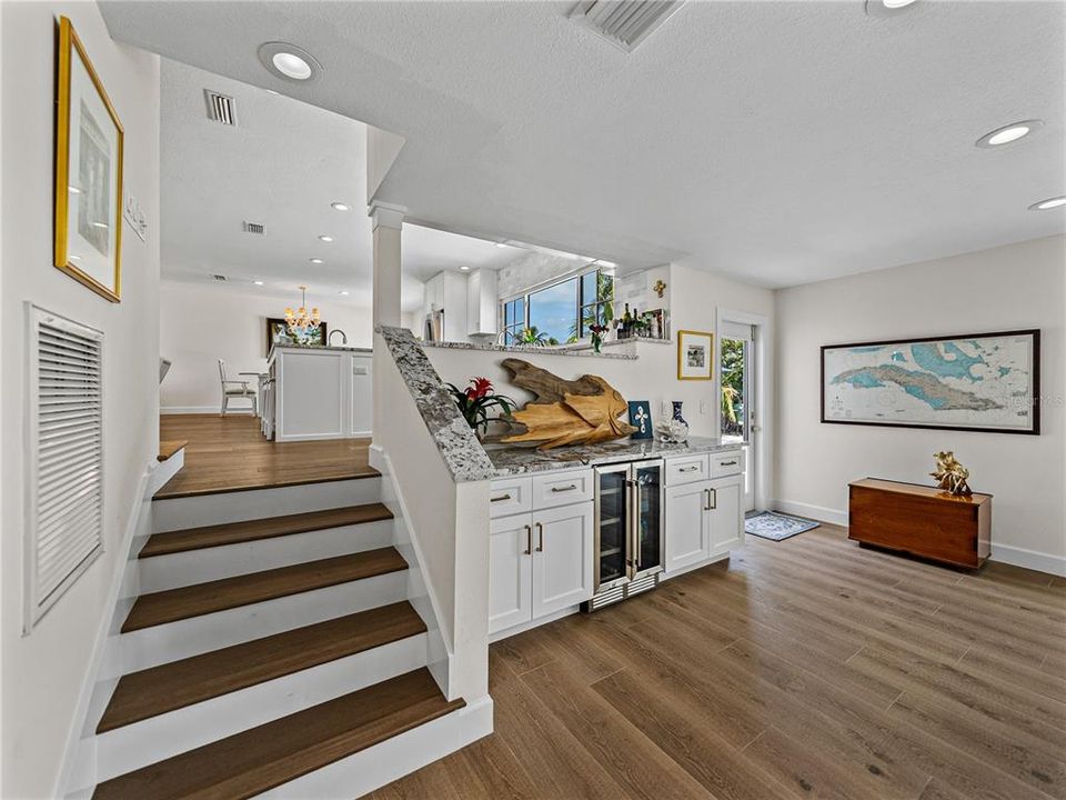 For Rent: $15,500 (4 beds, 3 baths, 2702 Square Feet)