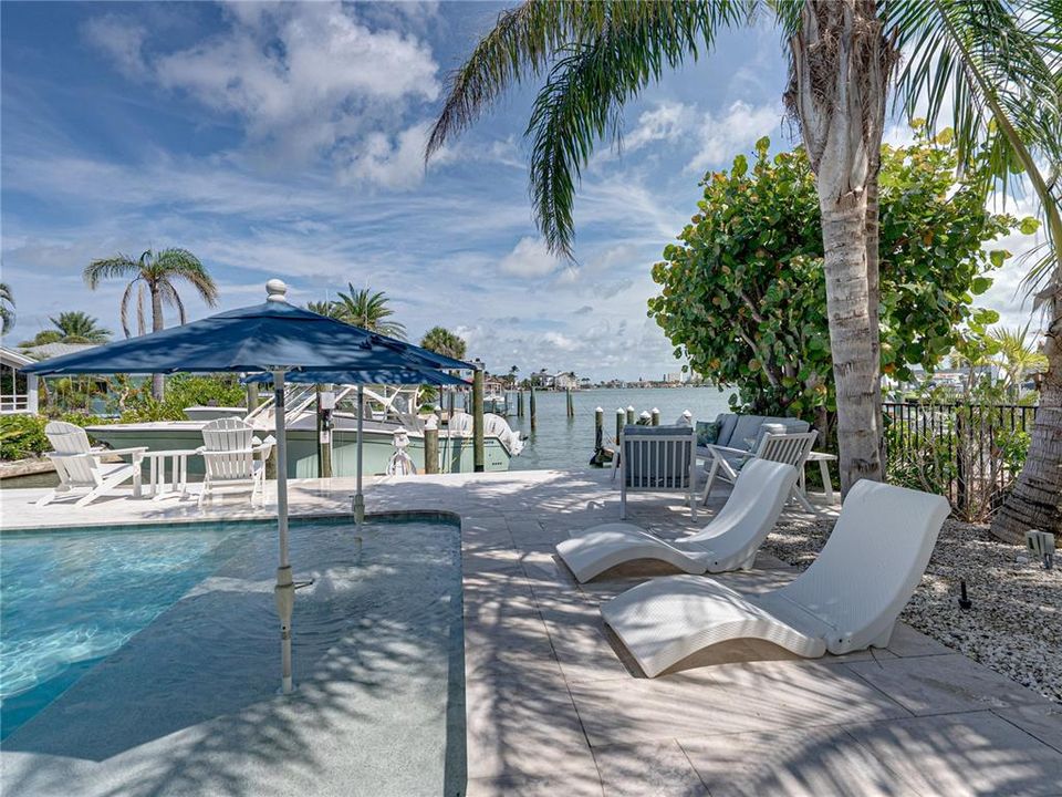 For Rent: $15,500 (4 beds, 3 baths, 2702 Square Feet)