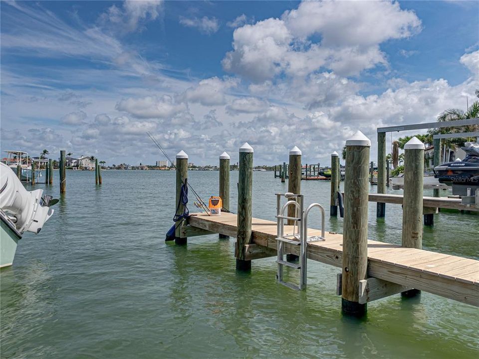 For Rent: $15,500 (4 beds, 3 baths, 2702 Square Feet)