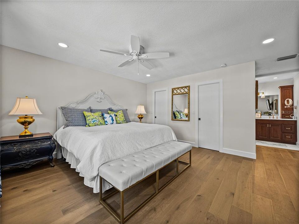 For Rent: $15,500 (4 beds, 3 baths, 2702 Square Feet)