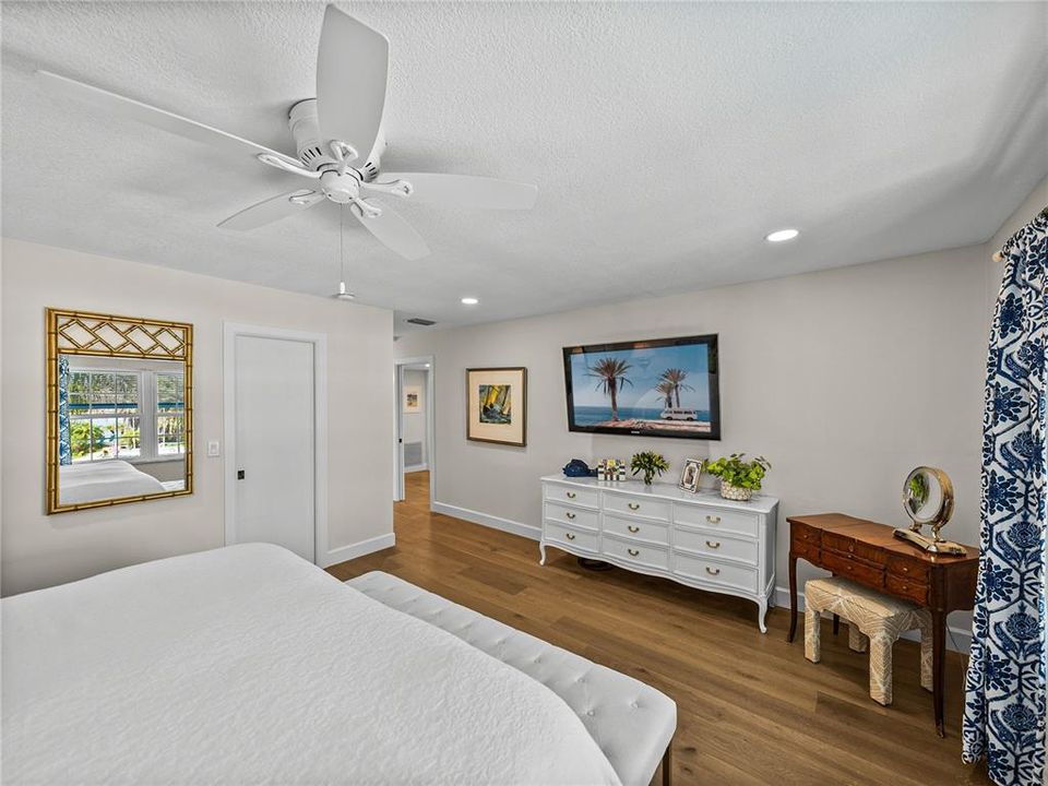 For Rent: $15,500 (4 beds, 3 baths, 2702 Square Feet)