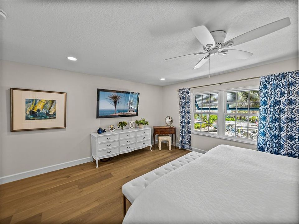 For Rent: $15,500 (4 beds, 3 baths, 2702 Square Feet)