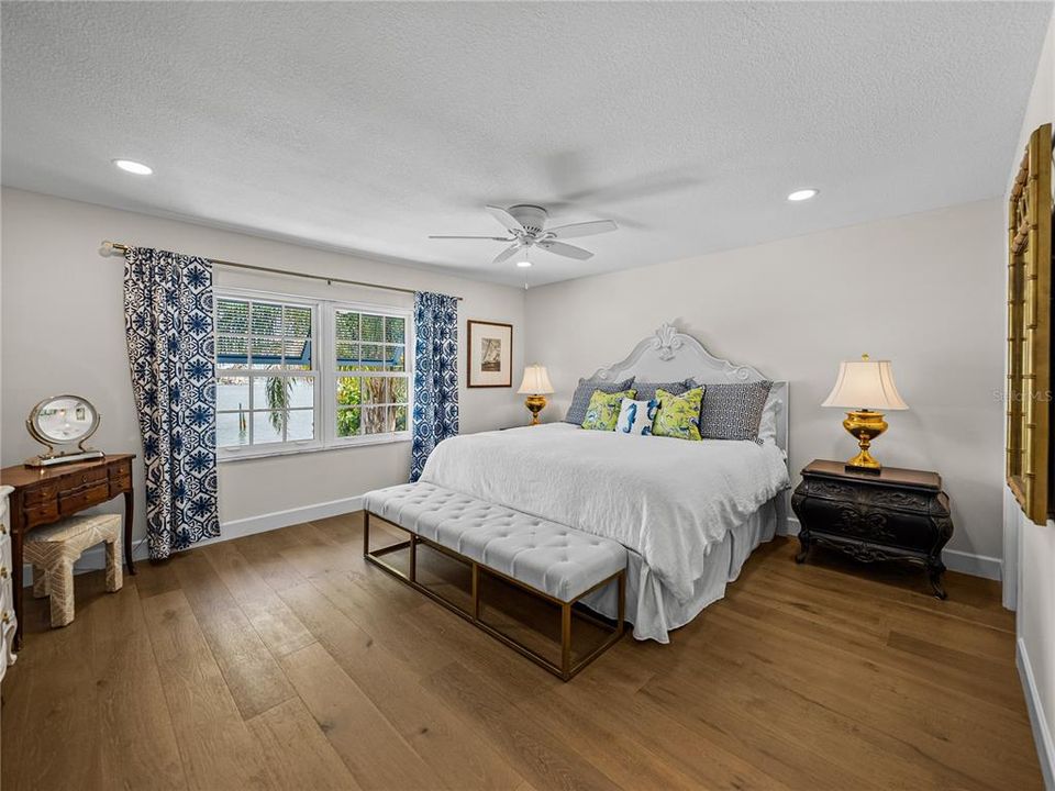 For Rent: $15,500 (4 beds, 3 baths, 2702 Square Feet)