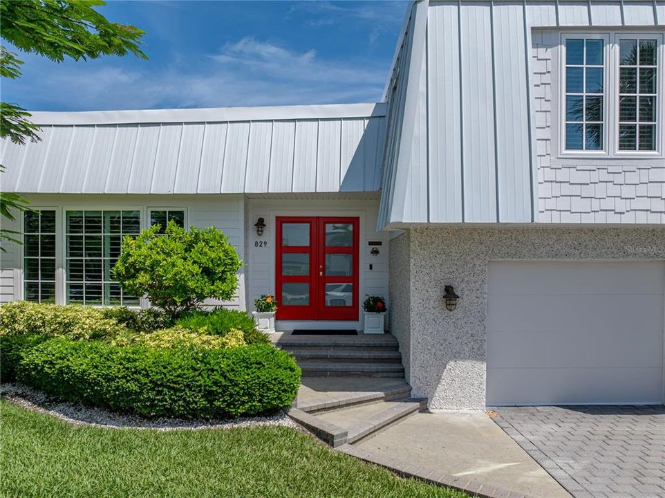 For Rent: $15,500 (4 beds, 3 baths, 2702 Square Feet)