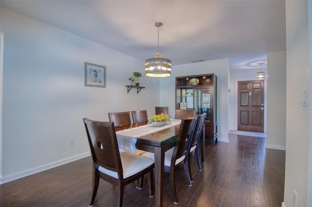 For Sale: $579,000 (3 beds, 2 baths, 1481 Square Feet)