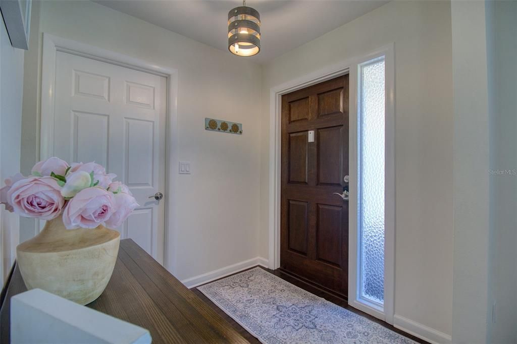 For Sale: $579,000 (3 beds, 2 baths, 1481 Square Feet)