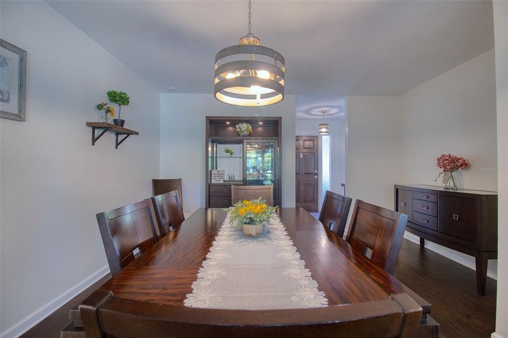 For Sale: $579,000 (3 beds, 2 baths, 1481 Square Feet)