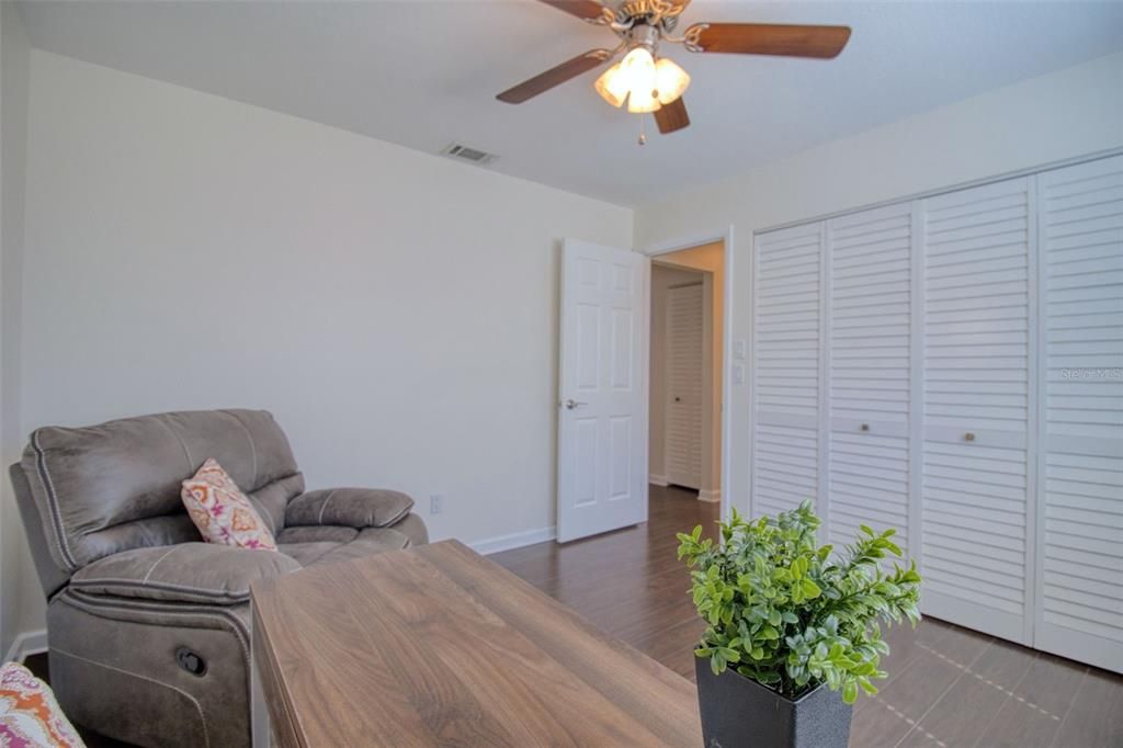 For Sale: $579,000 (3 beds, 2 baths, 1481 Square Feet)