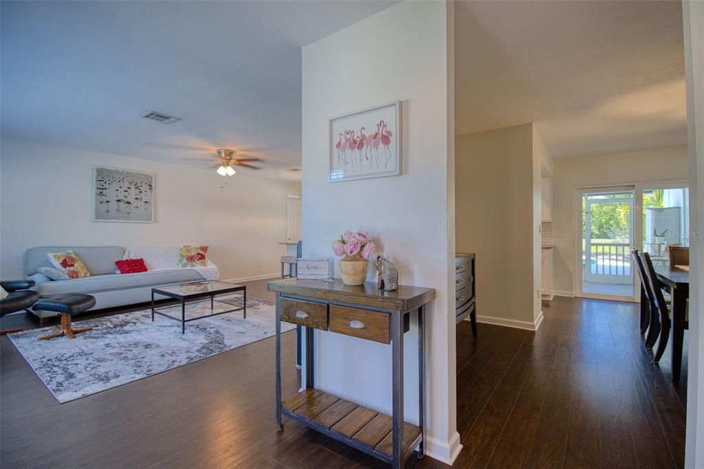 For Sale: $579,000 (3 beds, 2 baths, 1481 Square Feet)