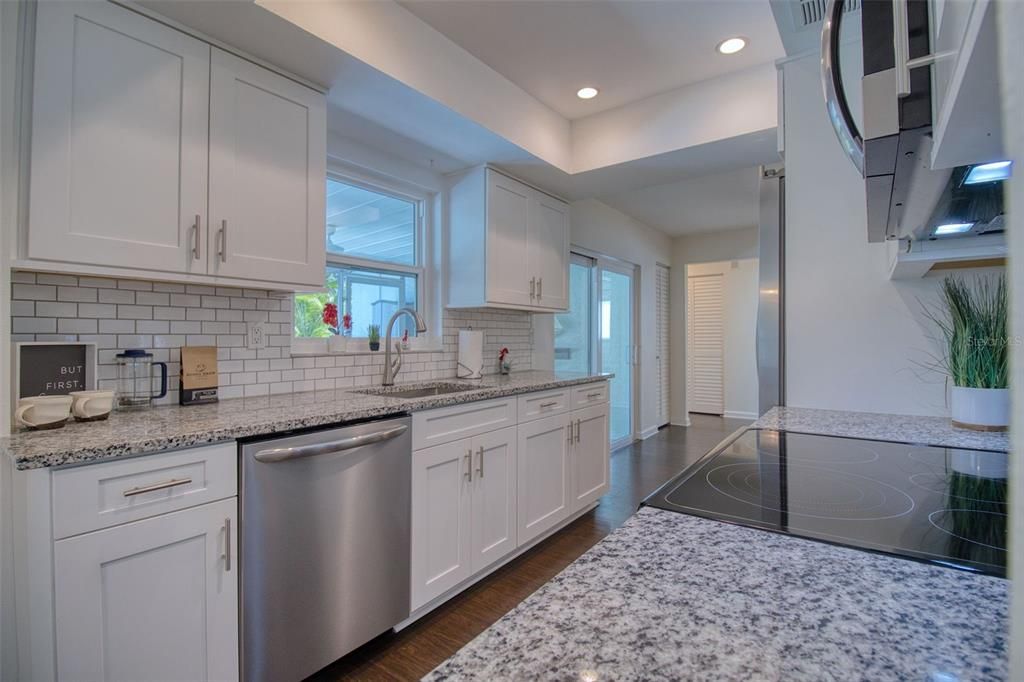 For Sale: $579,000 (3 beds, 2 baths, 1481 Square Feet)