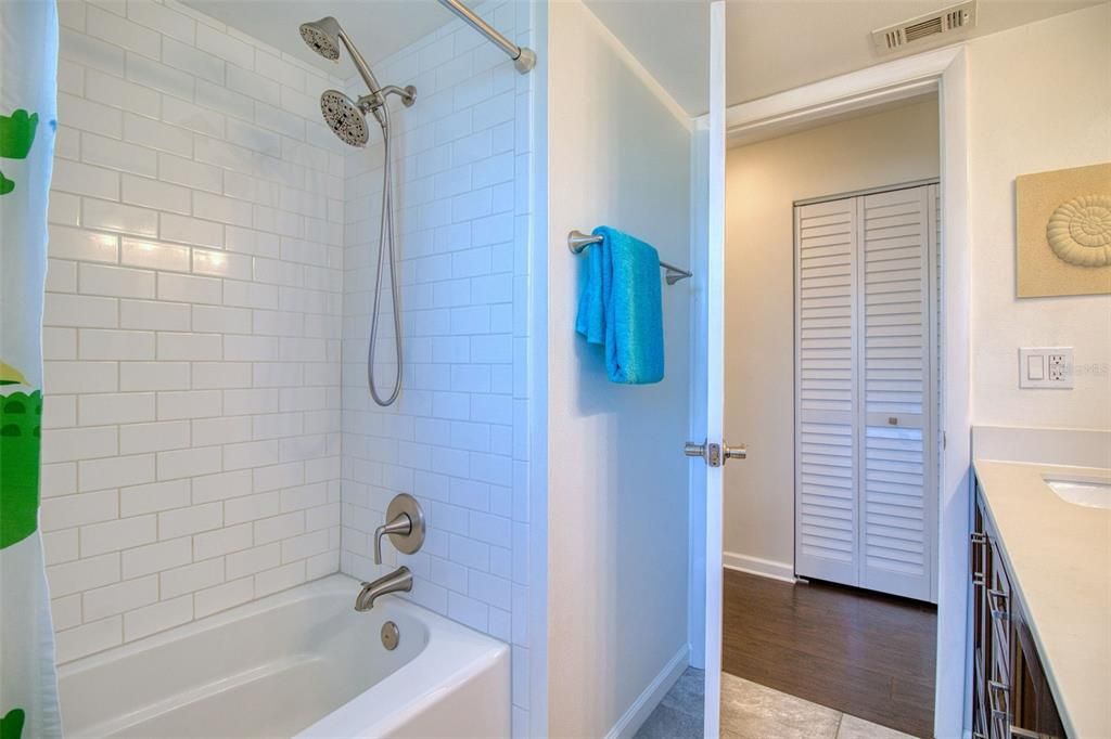 For Sale: $579,000 (3 beds, 2 baths, 1481 Square Feet)