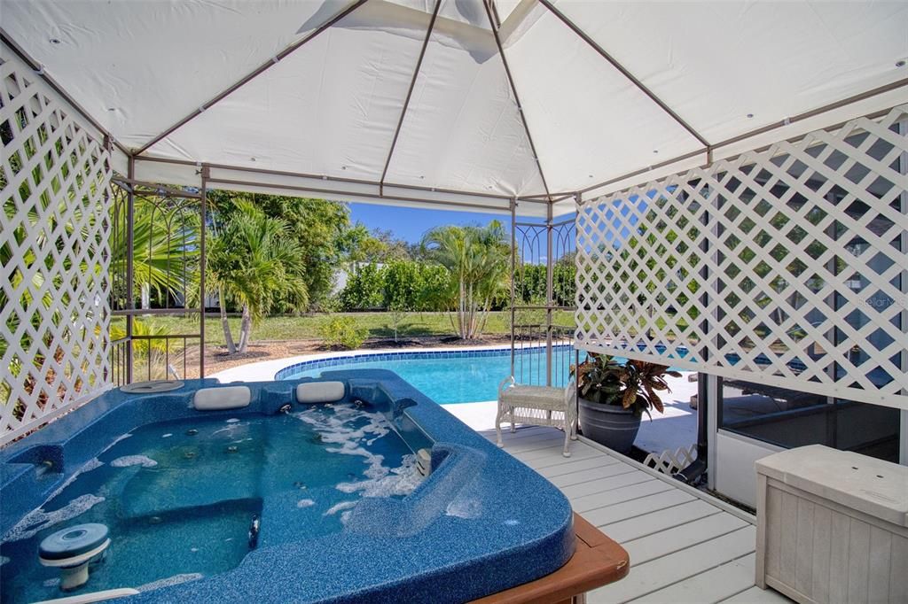 For Sale: $579,000 (3 beds, 2 baths, 1481 Square Feet)