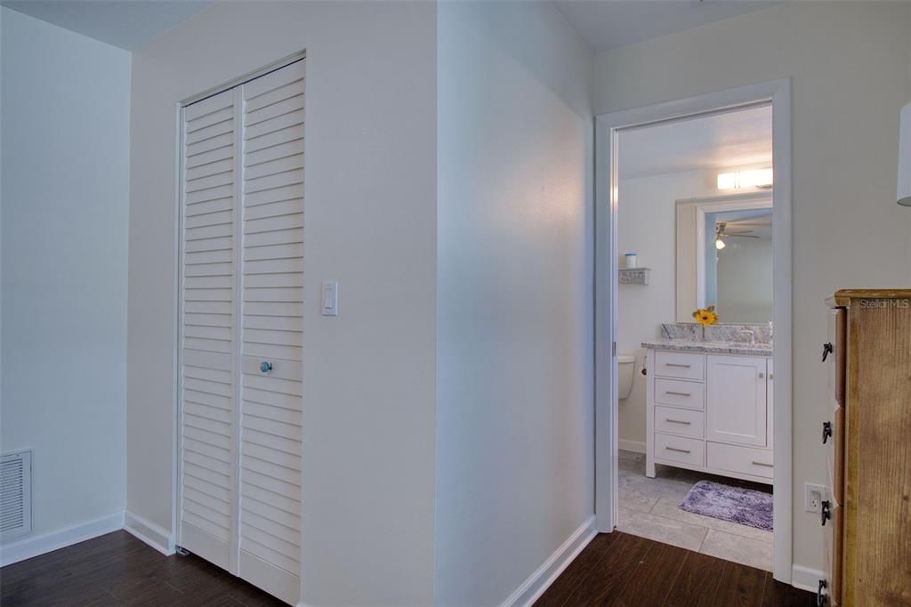 For Sale: $579,000 (3 beds, 2 baths, 1481 Square Feet)