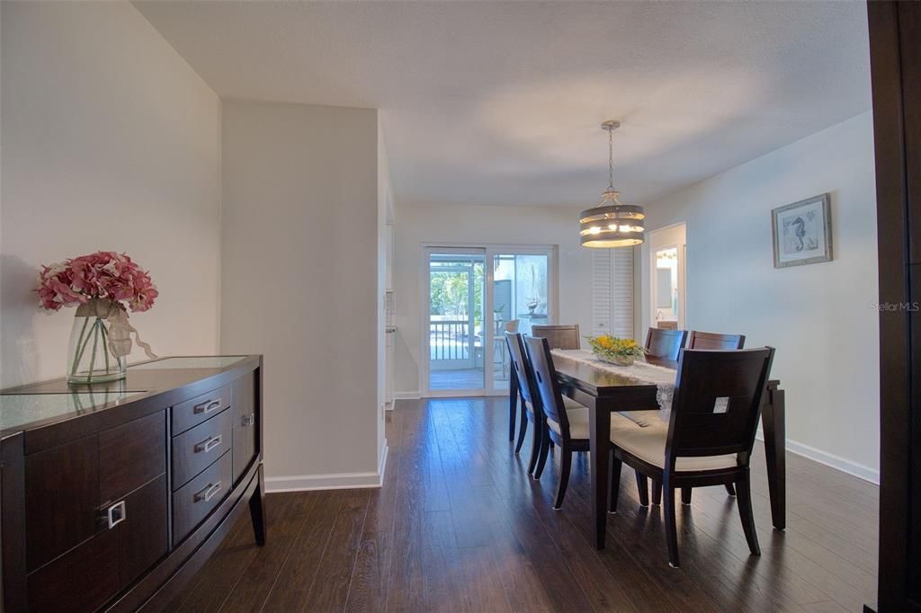 For Sale: $579,000 (3 beds, 2 baths, 1481 Square Feet)