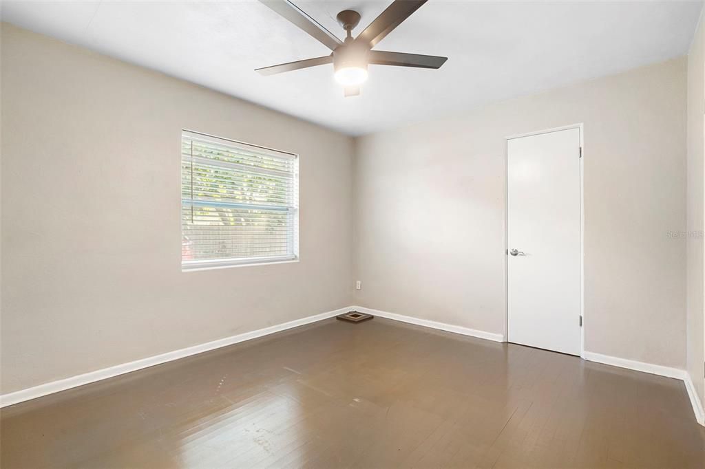 For Sale: $525,000 (4 beds, 0 baths, 2393 Square Feet)