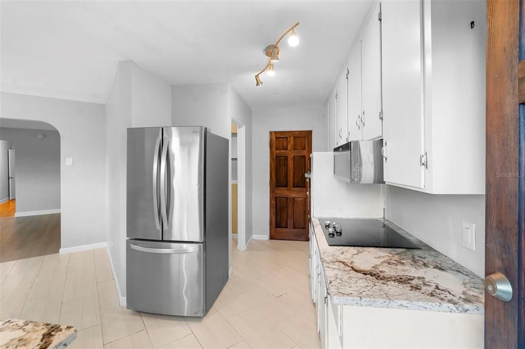 For Sale: $525,000 (4 beds, 0 baths, 2393 Square Feet)