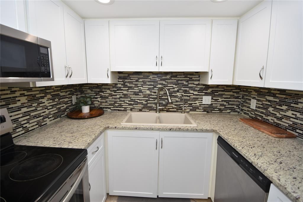 En Renta: $1,990 (2 camas, 2 baños, 1121 Pies cuadrados)