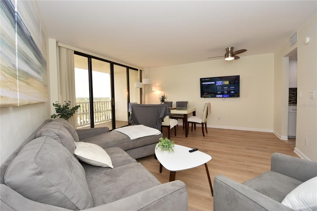 En Renta: $1,990 (2 camas, 2 baños, 1121 Pies cuadrados)