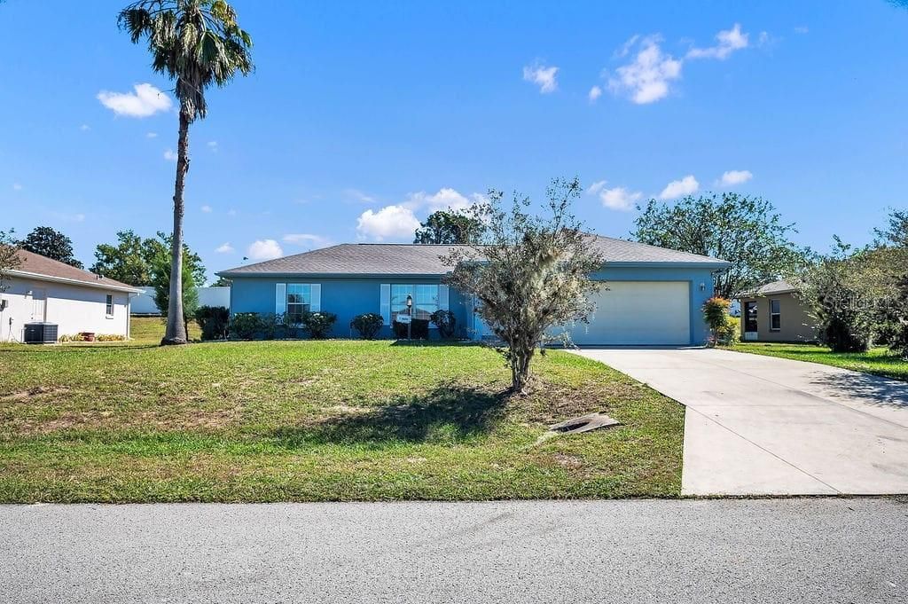 For Sale: $209,900 (3 beds, 2 baths, 1303 Square Feet)