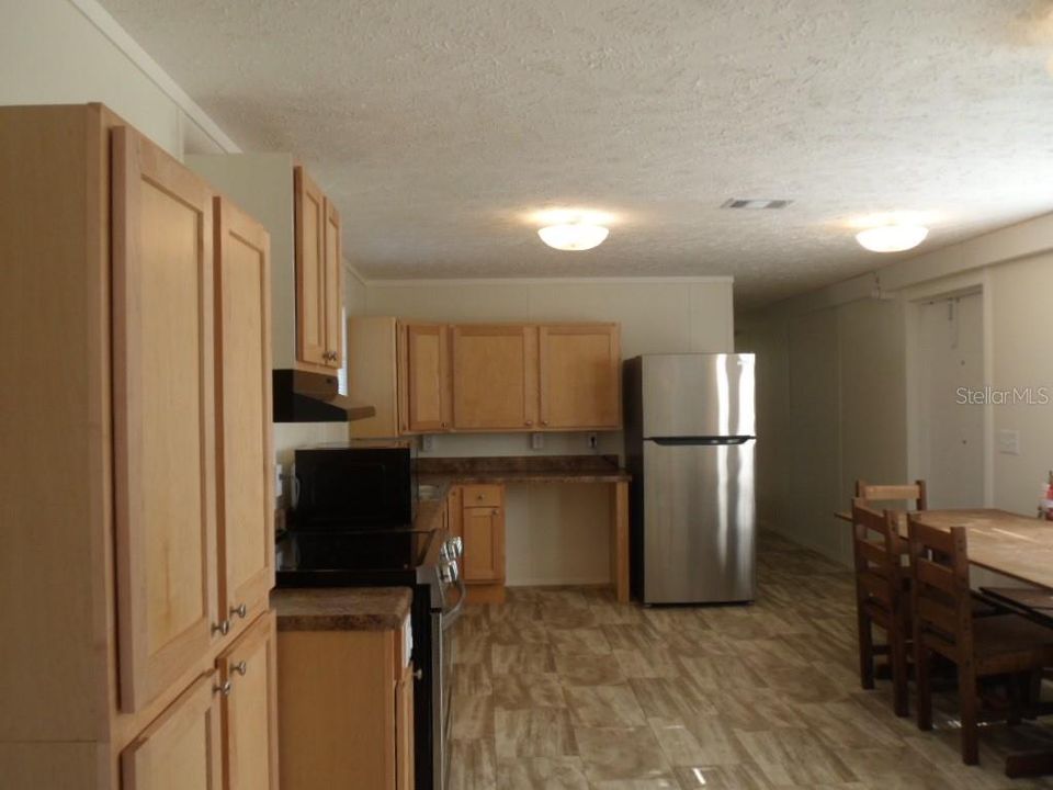 En Venta: $219,000 (3 camas, 2 baños, 924 Pies cuadrados)