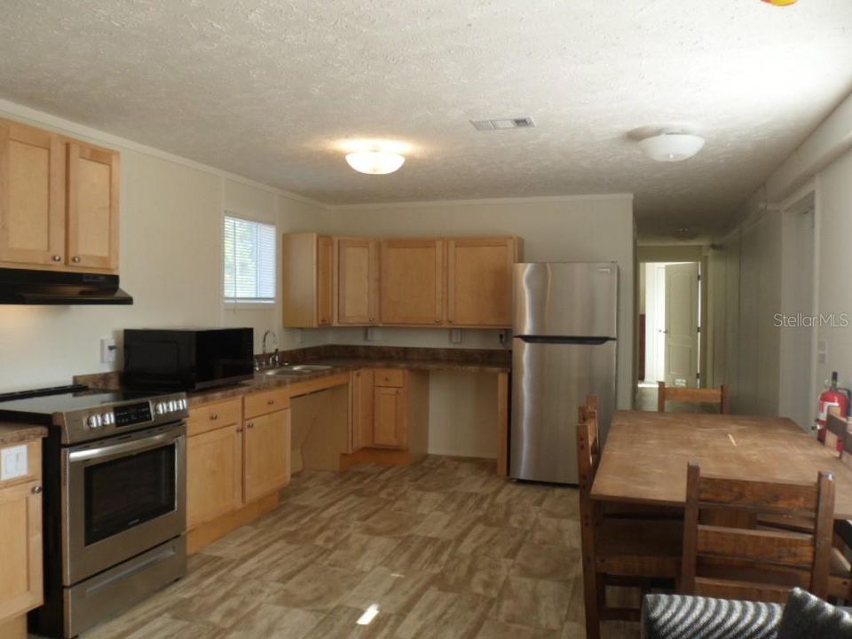 En Venta: $219,000 (3 camas, 2 baños, 924 Pies cuadrados)