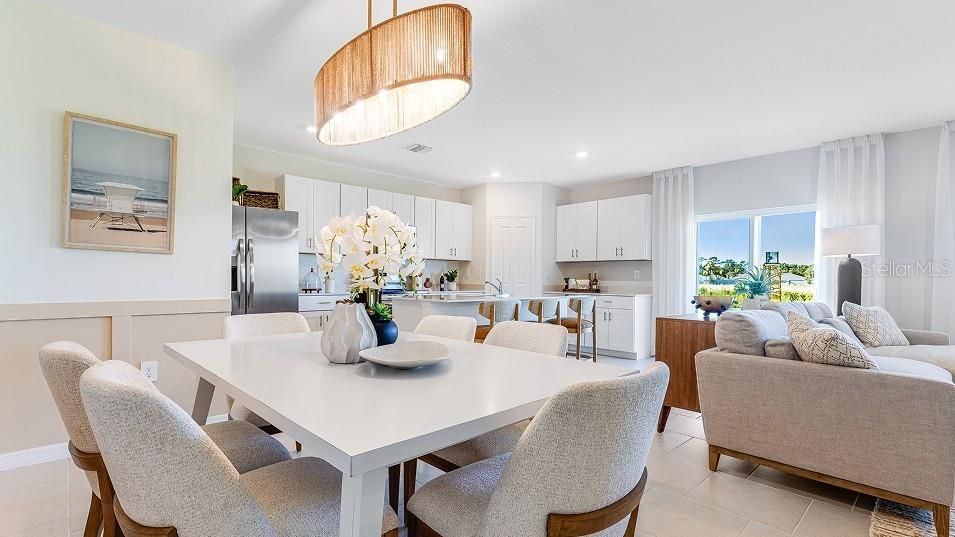 Active With Contract: $379,000 (5 beds, 2 baths, 2112 Square Feet)