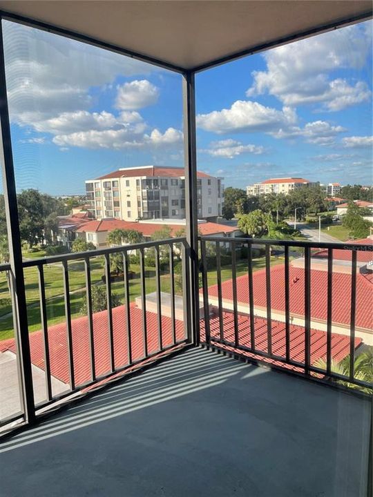 В аренду: $2,200 (1 спален, 1 ванн, 780 Квадратных фут)