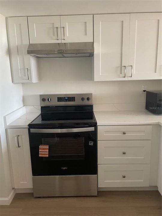 В аренду: $2,200 (1 спален, 1 ванн, 780 Квадратных фут)