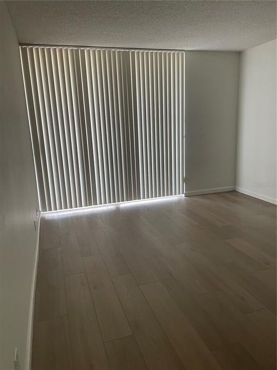 В аренду: $2,200 (1 спален, 1 ванн, 780 Квадратных фут)