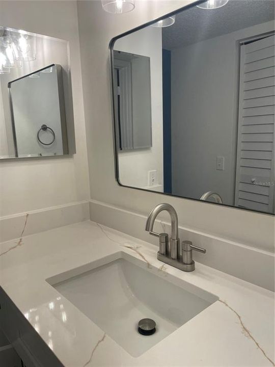 В аренду: $2,200 (1 спален, 1 ванн, 780 Квадратных фут)