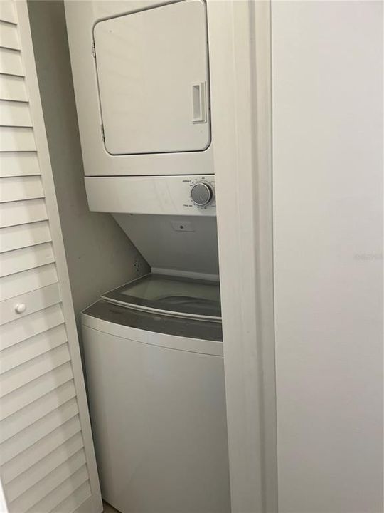 В аренду: $2,200 (1 спален, 1 ванн, 780 Квадратных фут)