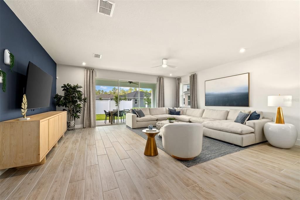 Active With Contract: $769,990 (4 beds, 2 baths, 3087 Square Feet)