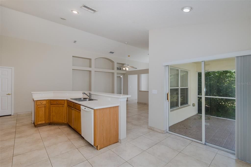 На продажу: $416,000 (3 спален, 2 ванн, 1758 Квадратных фут)