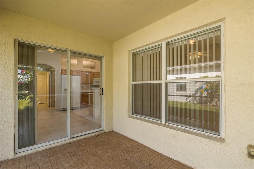 На продажу: $416,000 (3 спален, 2 ванн, 1758 Квадратных фут)