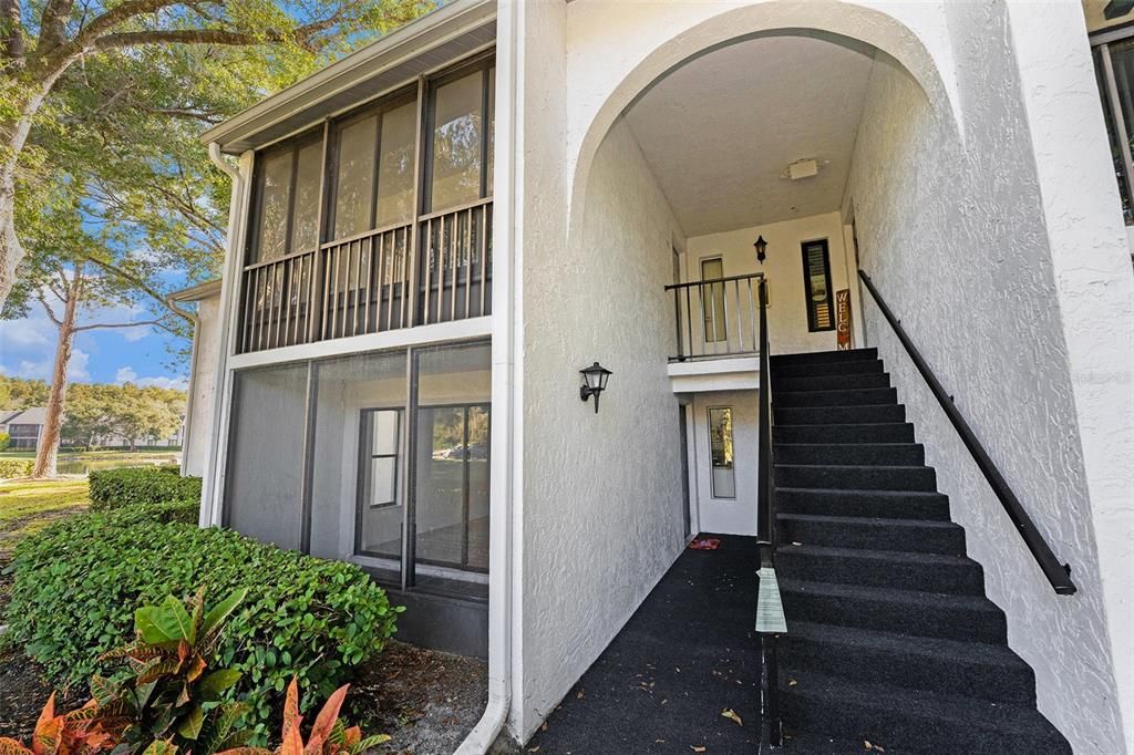 Active With Contract: $159,750 (2 beds, 2 baths, 1038 Square Feet)